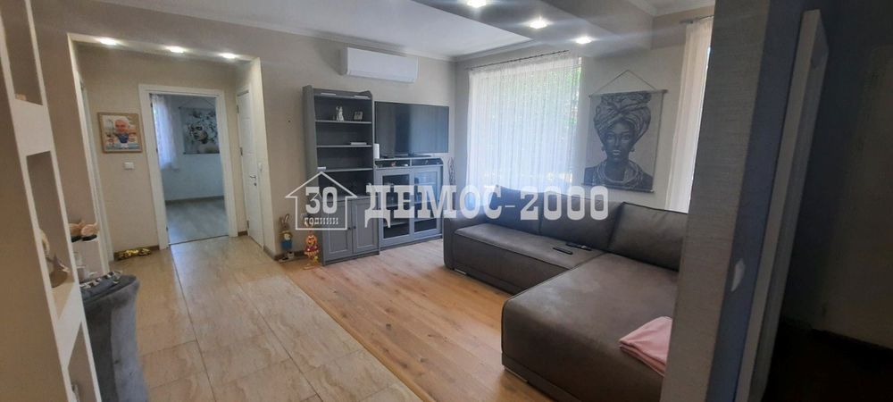 Продава се Къща в с. Звездица, Област Варна - 120 кв.м за 2334 €/кв.м - Снимка #6