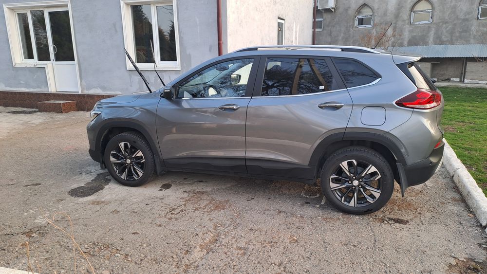 Tracker premier 2 turbo 2025