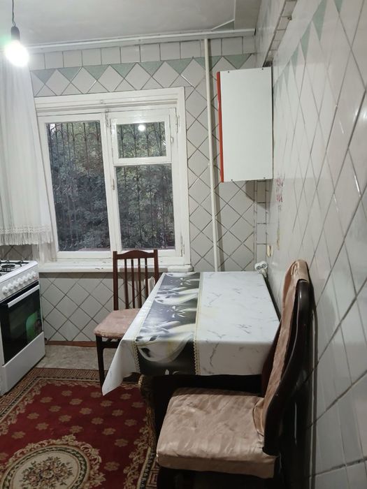 Arenda kvartira Qora qamish 1/2 3 xona 2-balkon 4 qavat