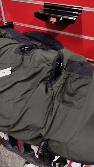 Водоустойчив елек / грейка G-Star Raw G-Whistler M нов мъжки черен