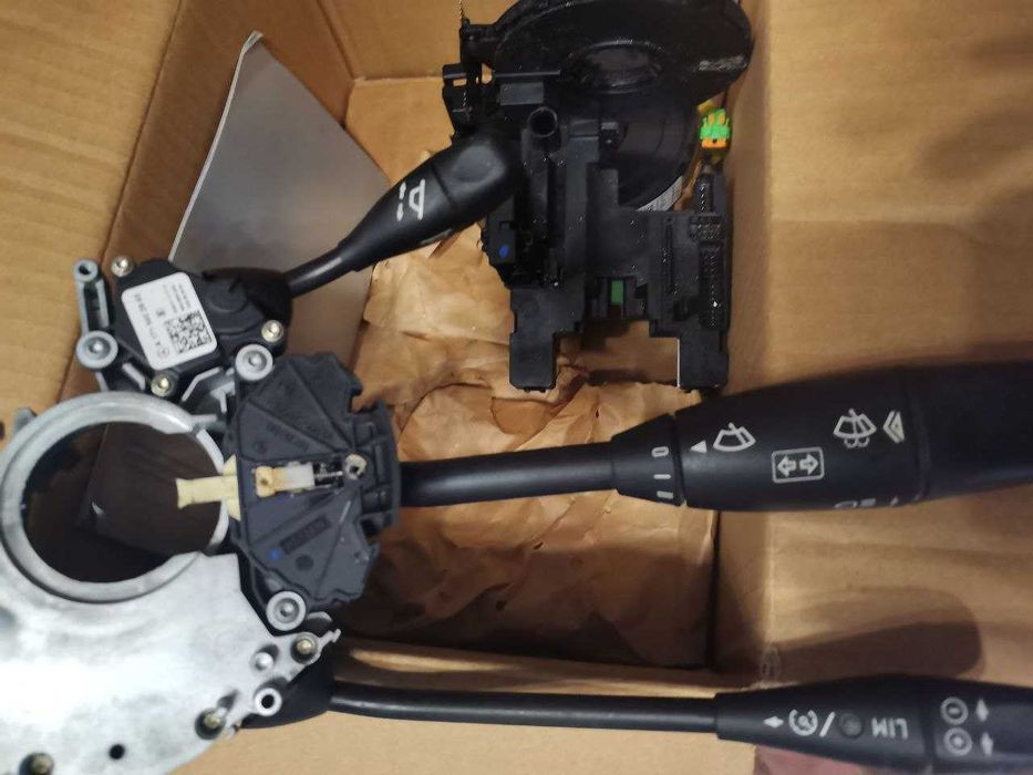 Темпомат MERCEDES ОЕМ в описанието ,  пълен комплект превключвател НОВ