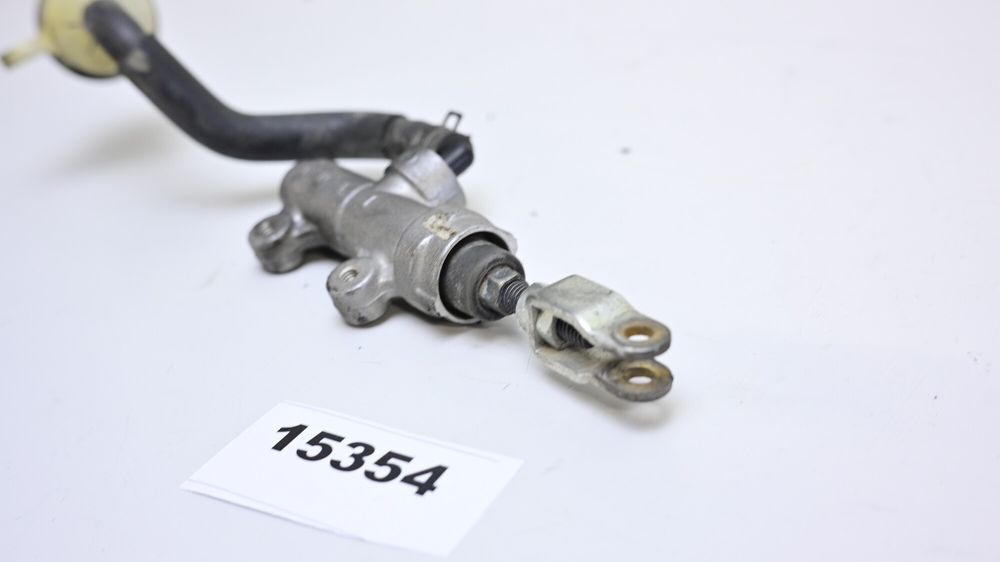Pompa Frana Spate Cu Rezervor Suzuki GSXR 600 / GSXR 750 L1 2011 -