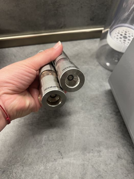 Мелнички от неръждаема стомана  за сол и пипер Brabantia