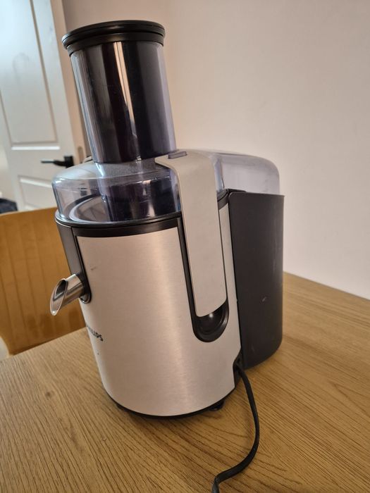 Storcator fructe intregi