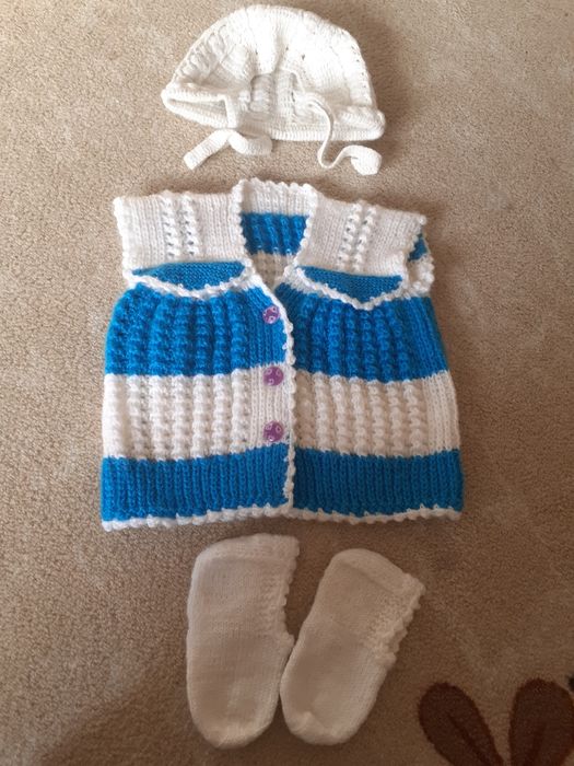 Плетени бебешки дрехи - нови