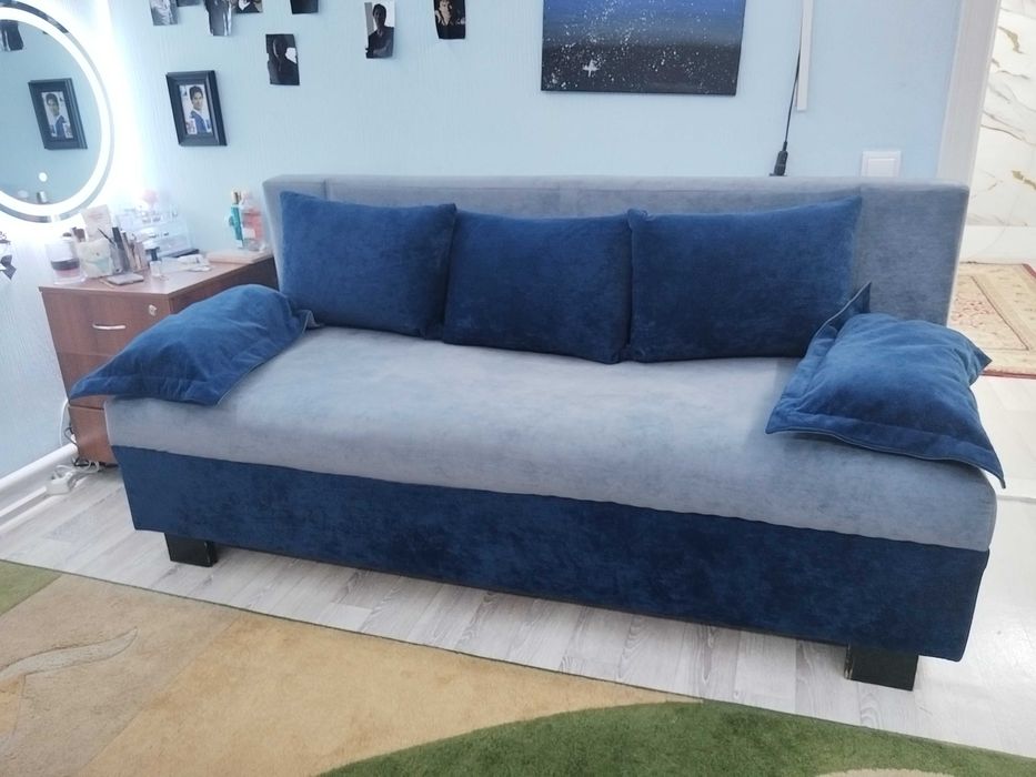 Продам диван тахта