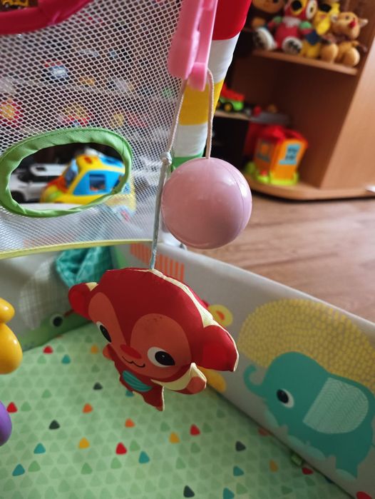 Детский развивающий коврик