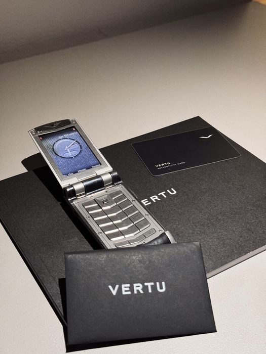 Vertu ayxta в хорошем состояний