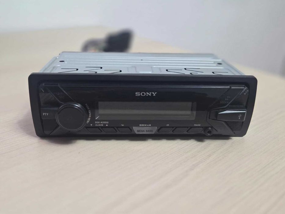 Player auto Sony DSX-A200UI – Nou, nefolosit (USB / AUX / 4x55W)