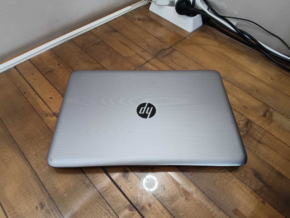 Лаптоп HP 250 G5  i5-7200U  8GB RAM  256GB SSD  нова батерия 15,6