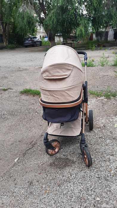 Коляска для новорожденного