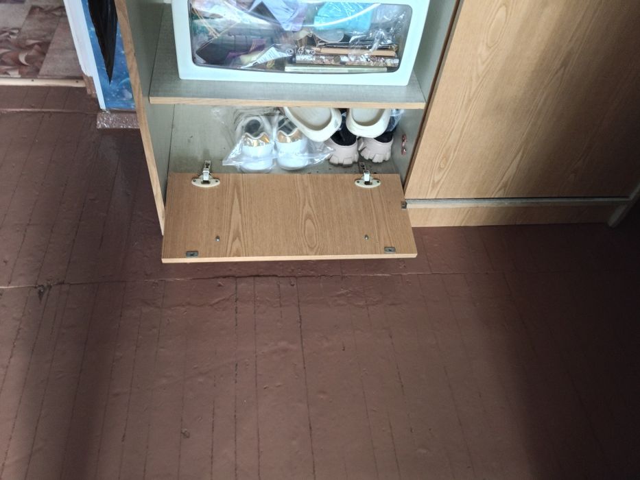 Продам большую прихожую