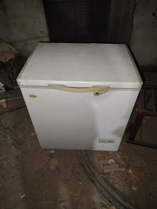 Продам морозилку