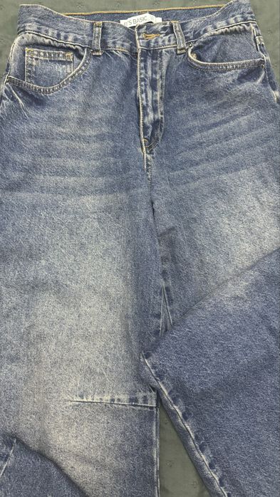 Продам джинсы в отличном состоянии