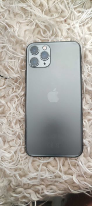 Iphone 11 Pro 64 с дефект по дисплея