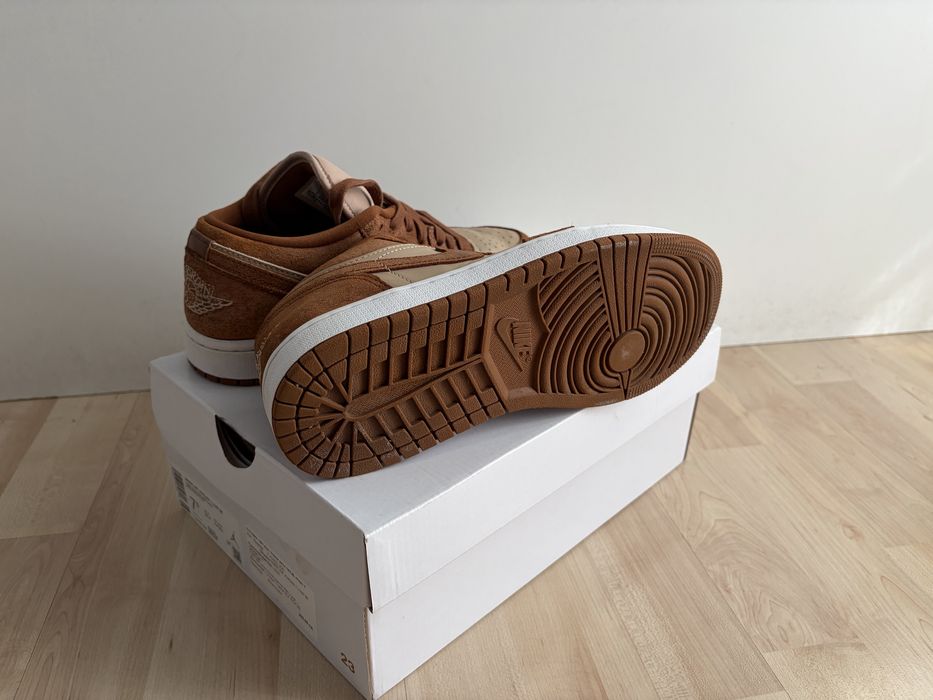 Дамски Jordan 1 SE legend medium brown