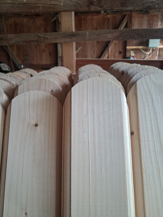 Șipcă/ scândură gard