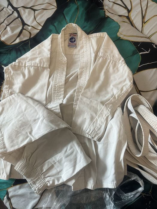 Продам Кимано для дзюдо
