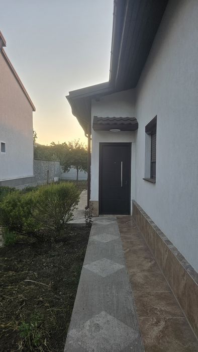 Garsoniera la Curte direct Proprietar
