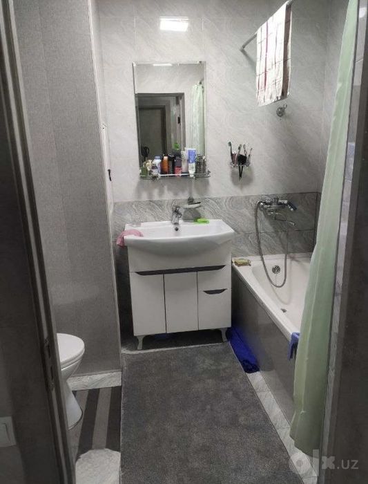 Olmazor tumani 4 mavzeda 4 xonali dom sotiladi