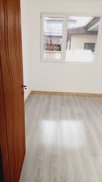 Продава се Етаж от къща в Варна, Галата - 107 кв.м за 1 €/кв.м - Снимка #13