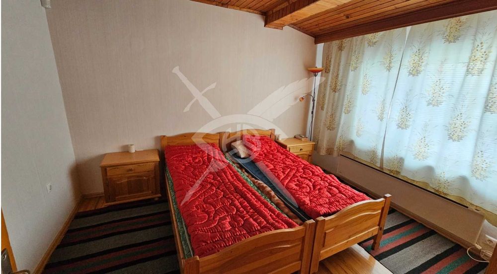 Продава се Къща в София, в.з. Киноцентъра - 147 кв.м за 3123 €/кв.м - Снимка #2