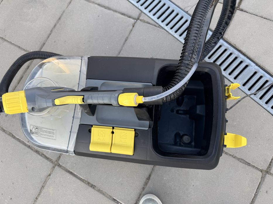 Käercher Puzzi 10/1