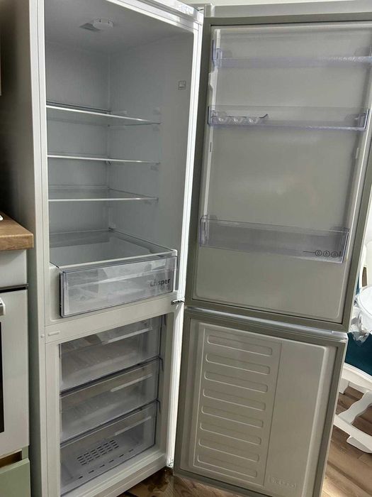 Combina frigorifica Frigider BEKO 366K40WN 343 L