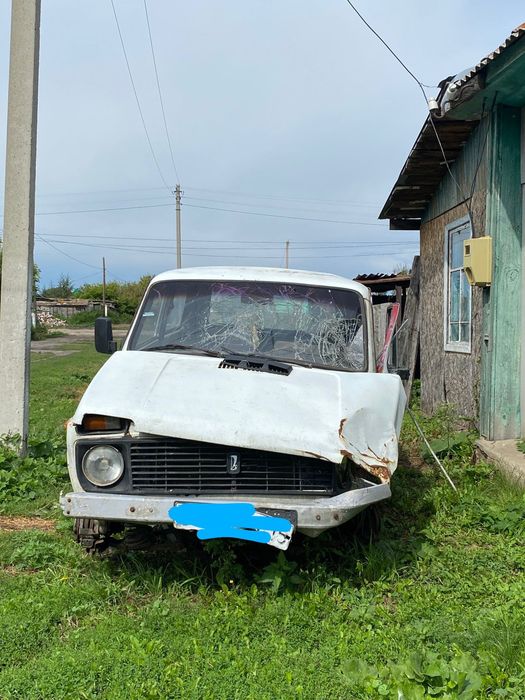Продам Ниву целиком