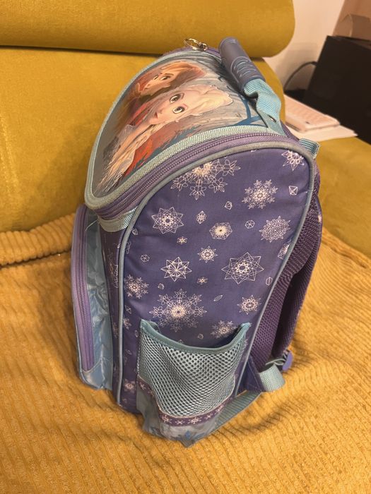 Ghiozdan pentru scoala 0-4