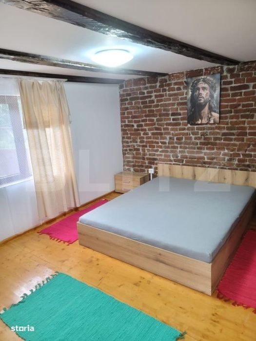 Casa de vanzare, 135 mp si 5 hectare de teren, langa Deva