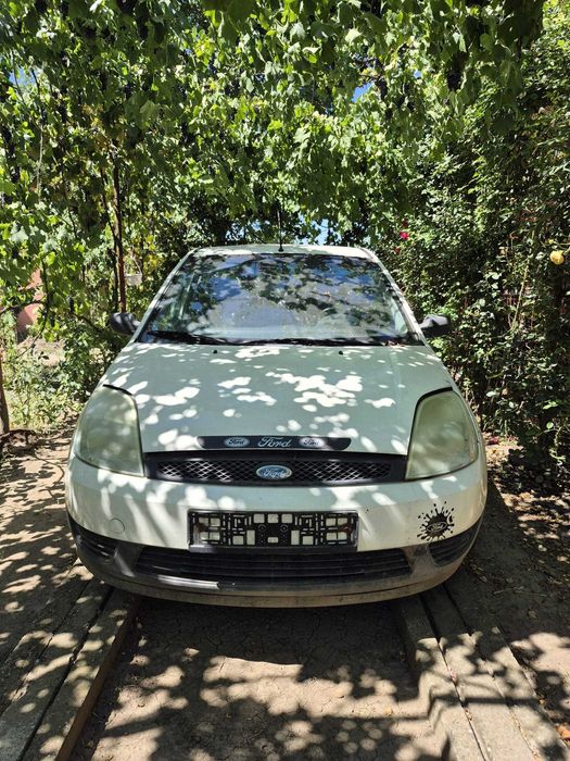 FORD Fiesta 2004 — imagine 3