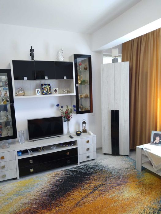 Apartament de inchiriat