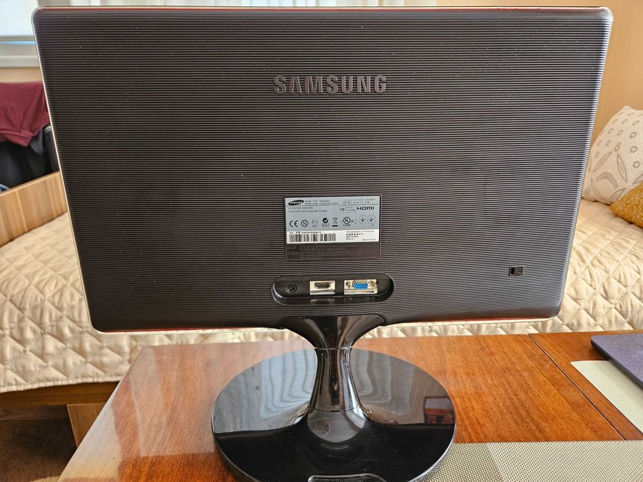 Монитор Samsung SyncMaster SA350