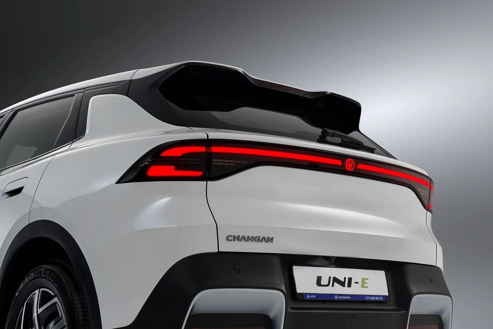 Changan Uni-E 405/506km