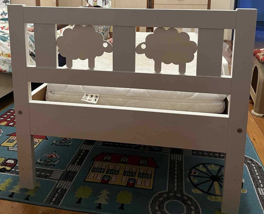 Продавам детско легло IKEA KRITTER