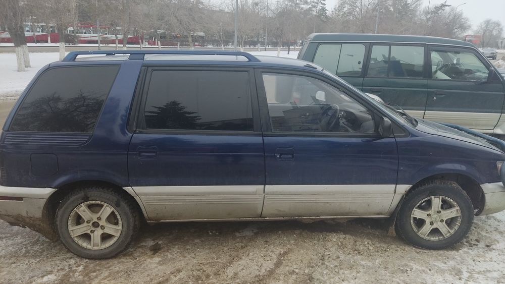 Продам Митсубиси шариот