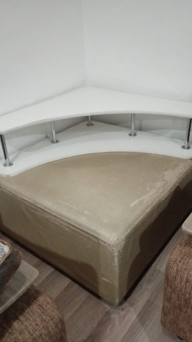 Продам диван угловой