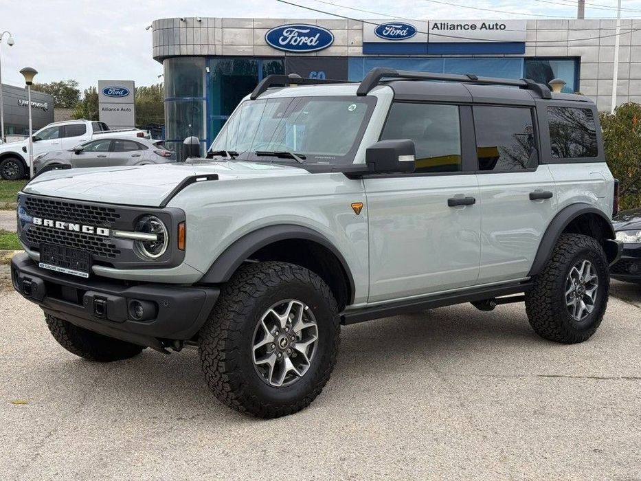 Ford Bronco Ford Bronco 2025 - via workleto.com