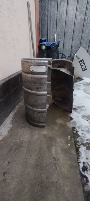 Продам пивную кегу 50л