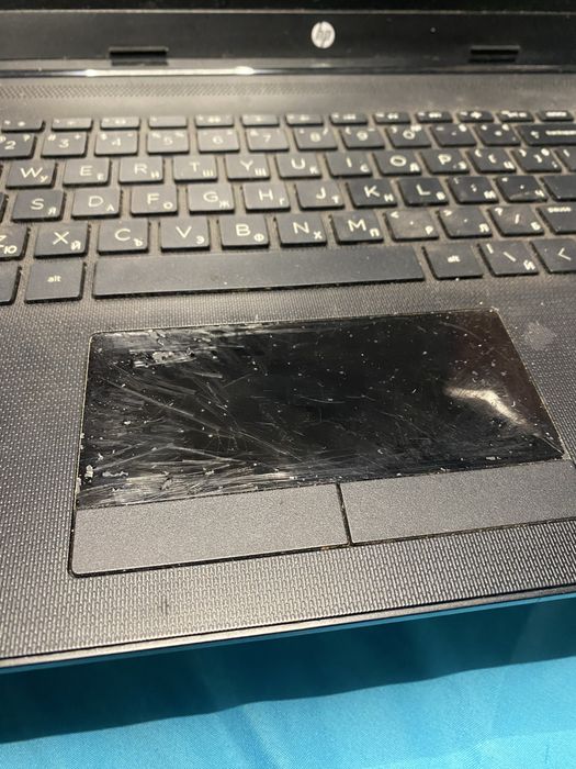 Лаптоп HP SSD 250GB + HHD500GB