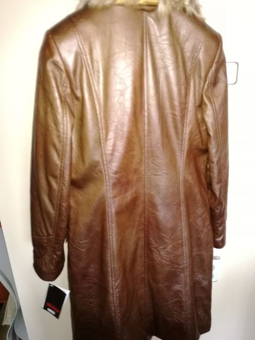 Дамско кожено палто