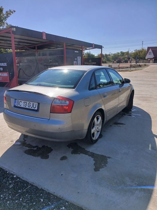 AUDI A4 2004 — imagine 1