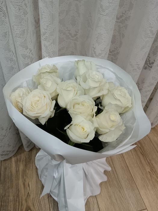 Продается белые цветы