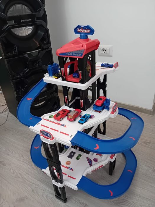 Jucarii circuit de masini