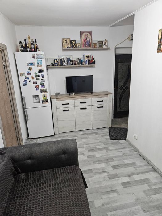 Vand apartament confort 3