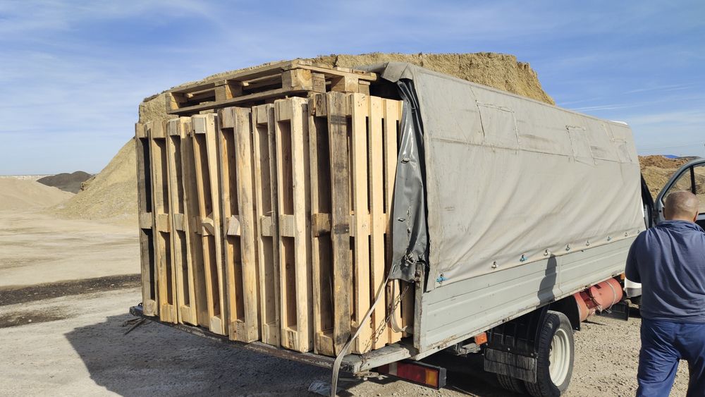 Продаю поддон б/у