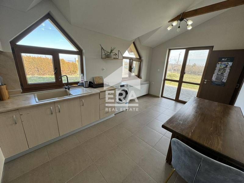 Продава се Къща в с. Царева поляна, Област Хасково - 137 кв.м за 1095 €/кв.м - Снимка #3