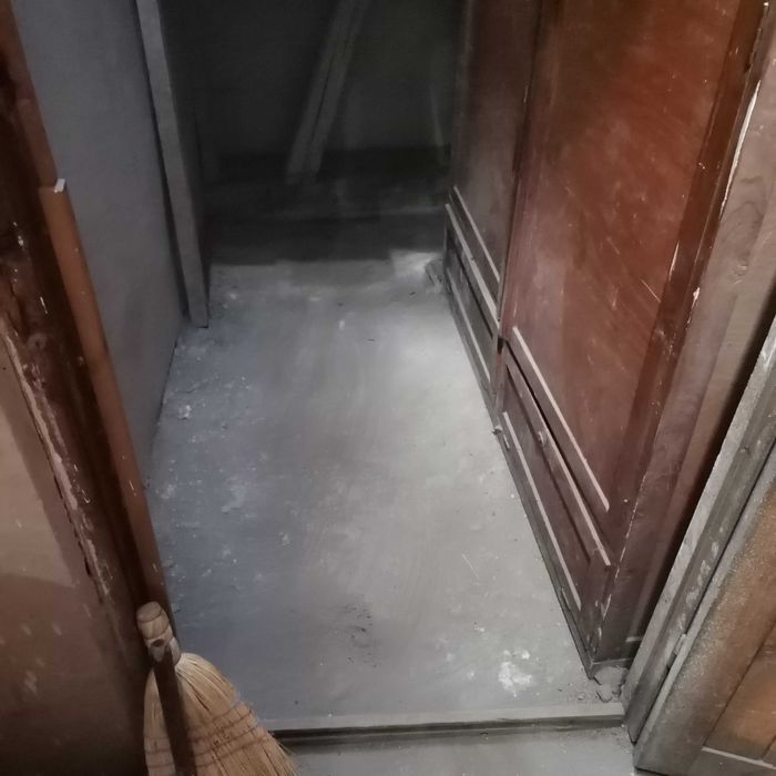 Почистване на мазета и тавани. Коректно отношение и приемливи цени.