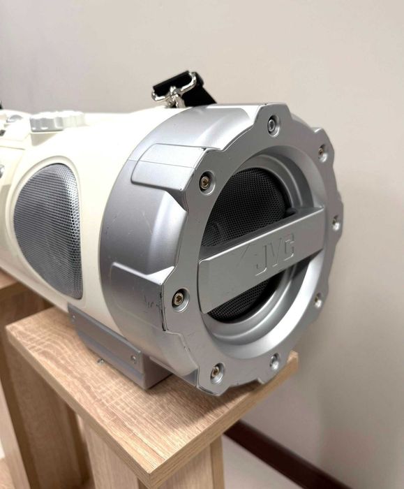 Колекционерски радио CD бумбокс JVC RV-NB20W + дистанционно управление